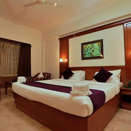 Kochi Hotel Edassery Mansion מראה חיצוני תמונה