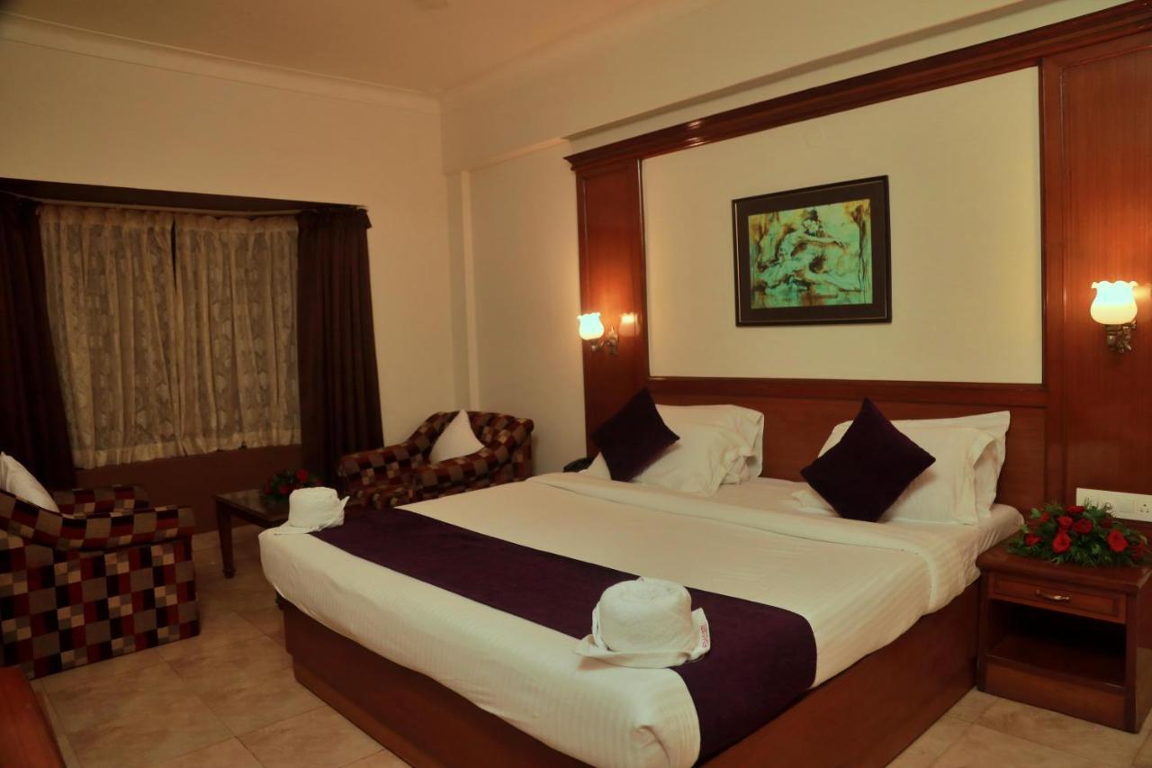 Kochi Hotel Edassery Mansion מראה חיצוני תמונה