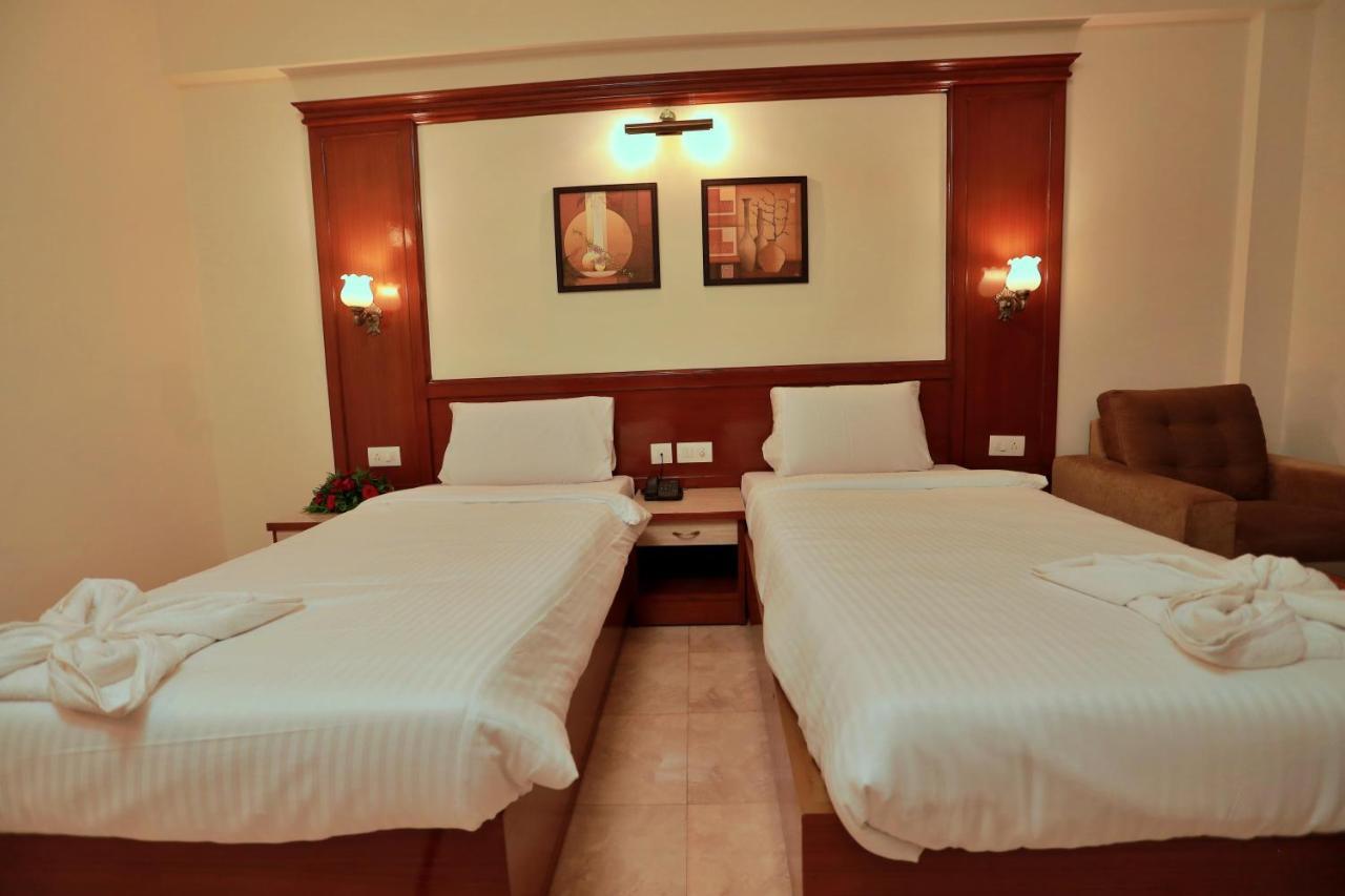 Kochi Hotel Edassery Mansion מראה חיצוני תמונה