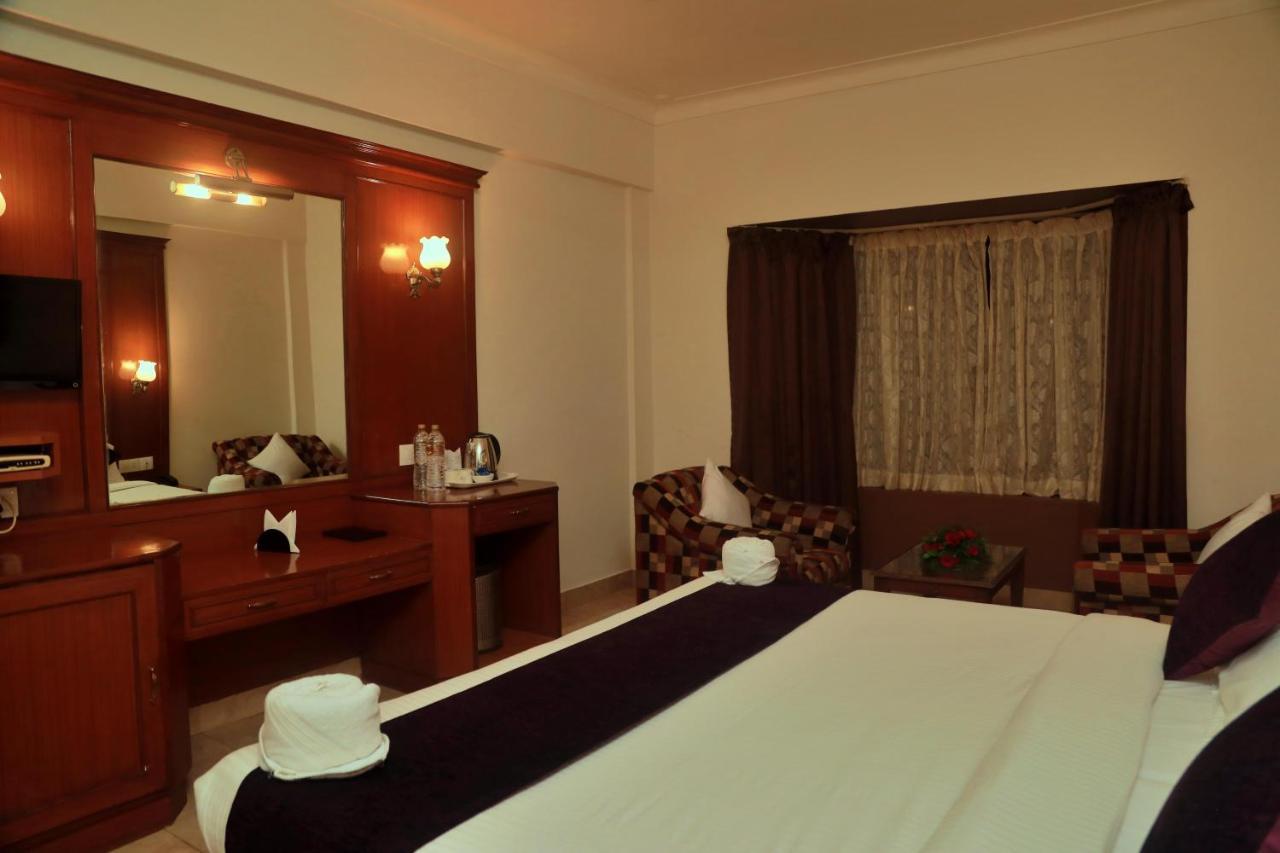 Kochi Hotel Edassery Mansion מראה חיצוני תמונה