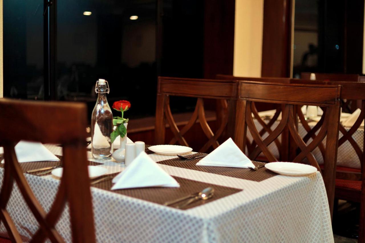 Kochi Hotel Edassery Mansion מראה חיצוני תמונה