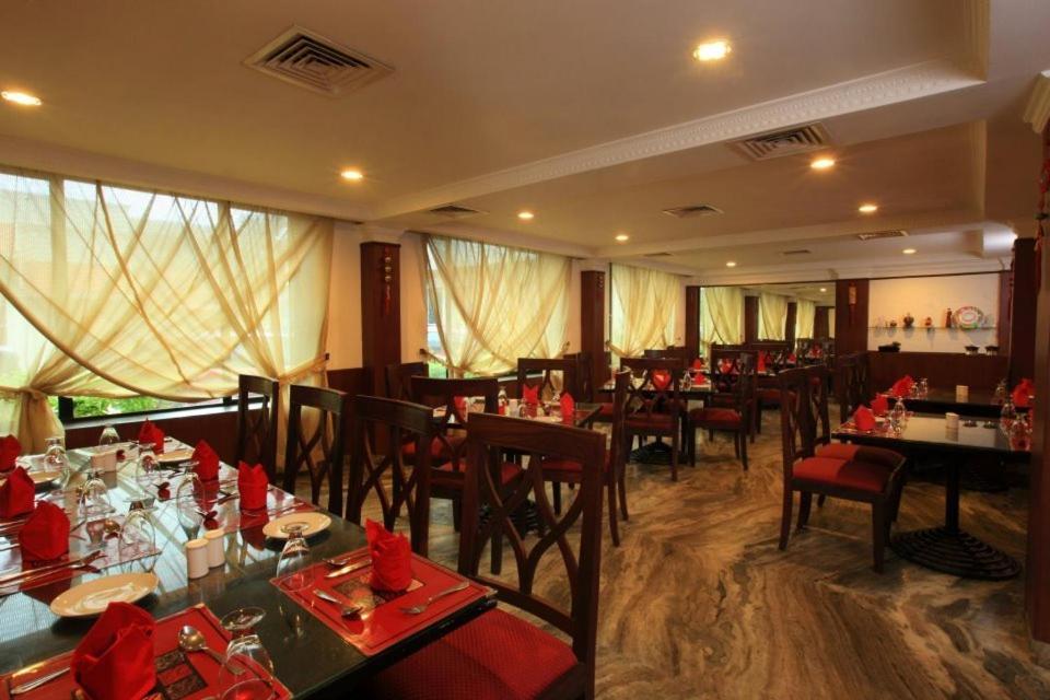 Kochi Hotel Edassery Mansion מראה חיצוני תמונה